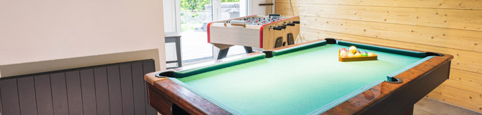 Salle de jeux aux chalets les biches  gerardmer